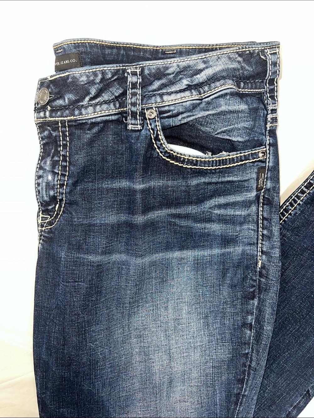 Silver Jeans Co. Suki Straight Distressed Plus Size Jeans 22W